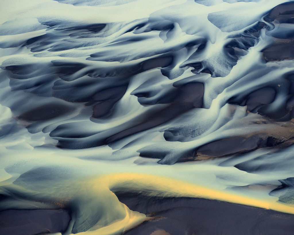 Fotos aéreas espetaculares de rios vulcânicos da Islândia 08