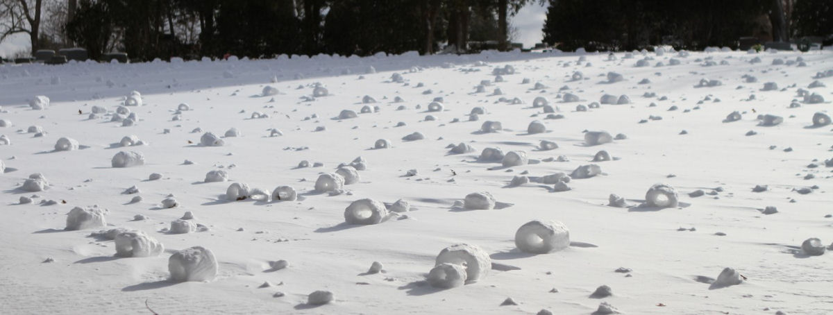 Rolos de neve, o raro fenmeno meteorolgico que cria esculturas naturais 07
