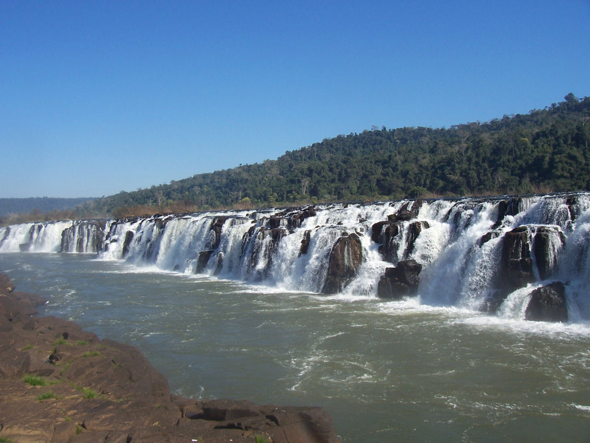 Salto do Iucum: a cachoeira de 3 km que corre paralela ao rio 11