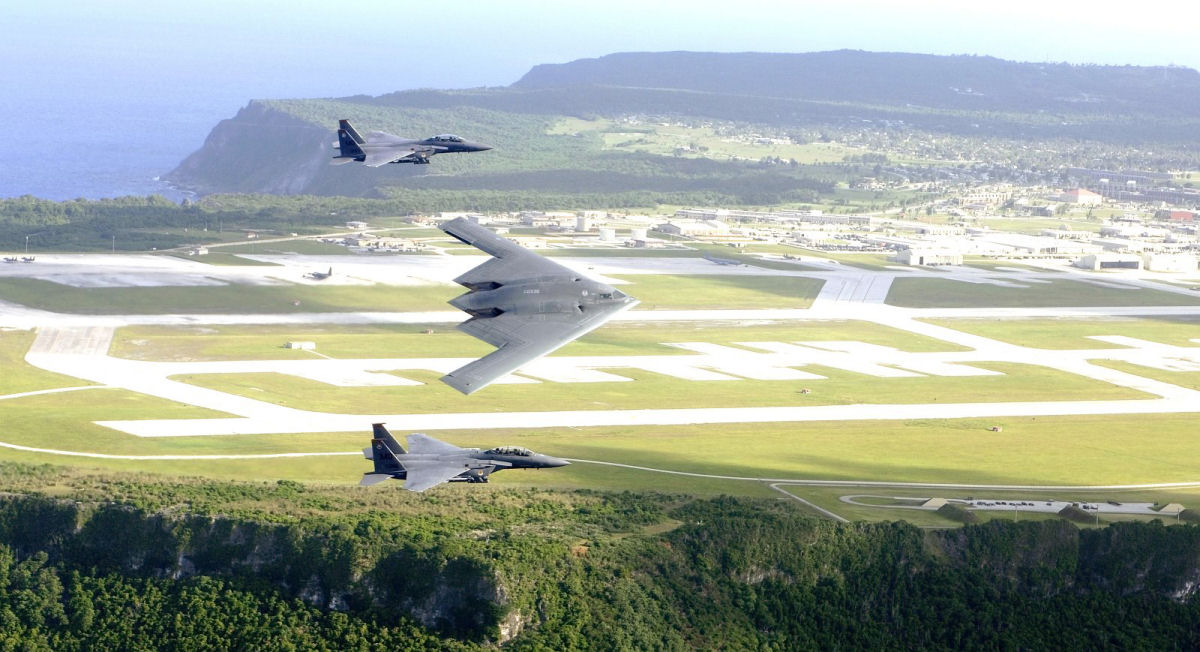 Na linha de fogo: Ilha de Guam pode ser possível cenário de uma guerra nuclear 01