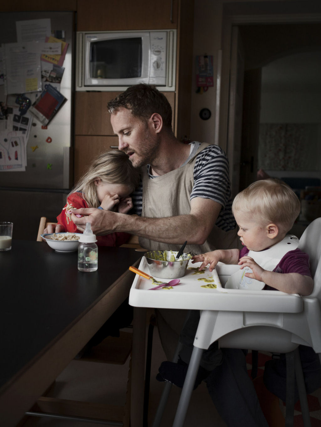 O íntimo cotidiano dos pais suecos durante sua licença paternidade 03