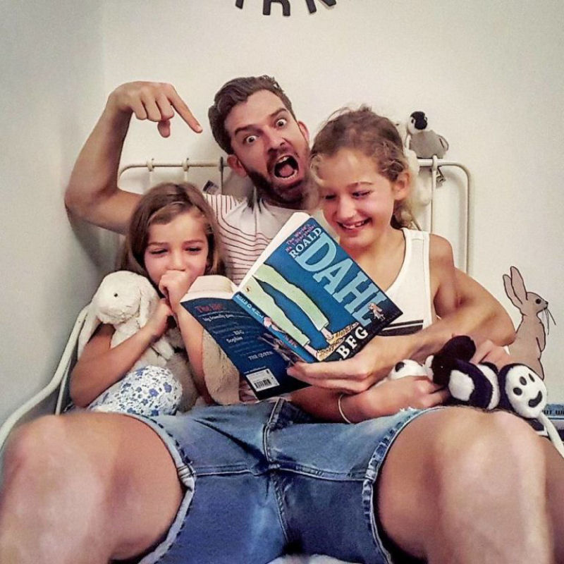 Pai mostra o cotidiano de viver com 4 filhas e se torna viral 19