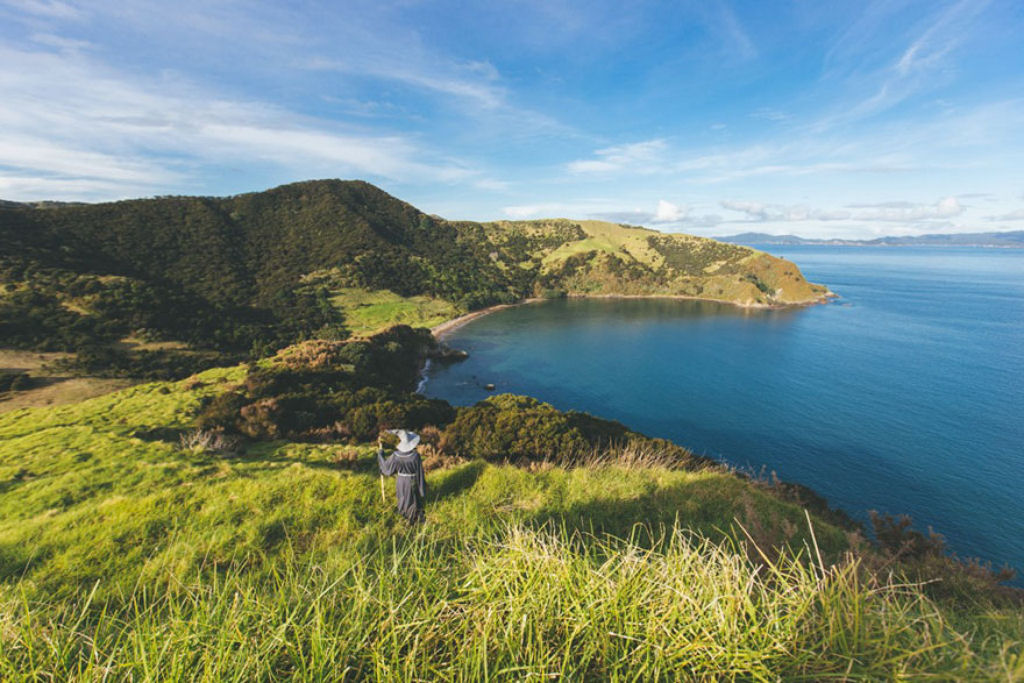 Fotógrafo viaja pela Nova Zelândia com cosplay de Gandalf e suas fotos são épicas 10