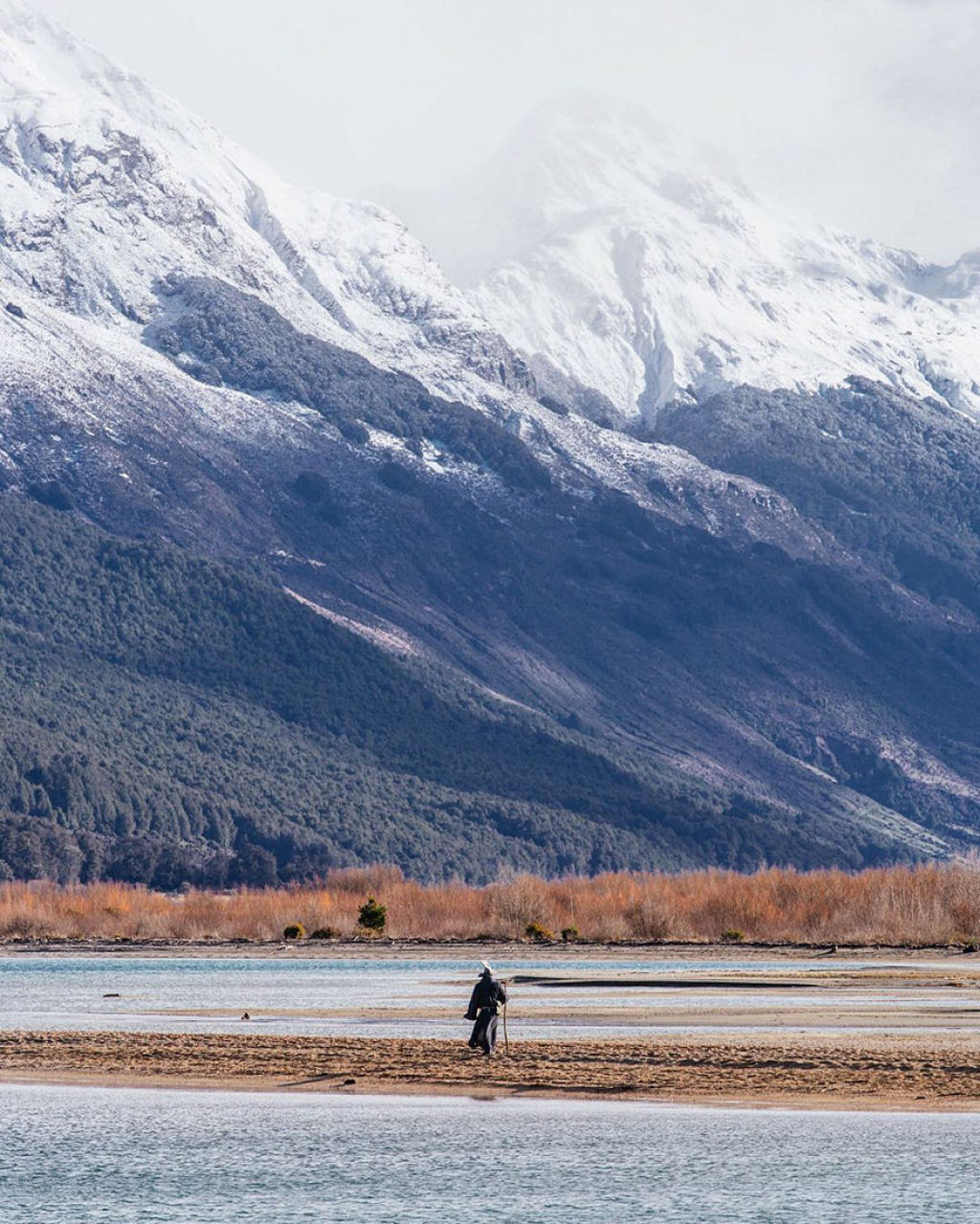 Fotógrafo viaja pela Nova Zelândia com cosplay de Gandalf e suas fotos são épicas 13