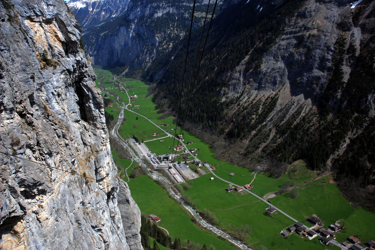Lauterbrunnen: o vale das 72 cachoeiras 04