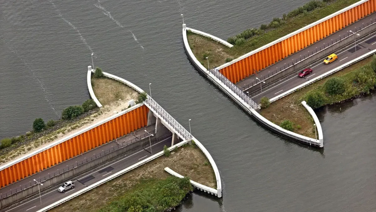 O Aqueduto de Veluwemeer continua a impressionar com seu design fascinante