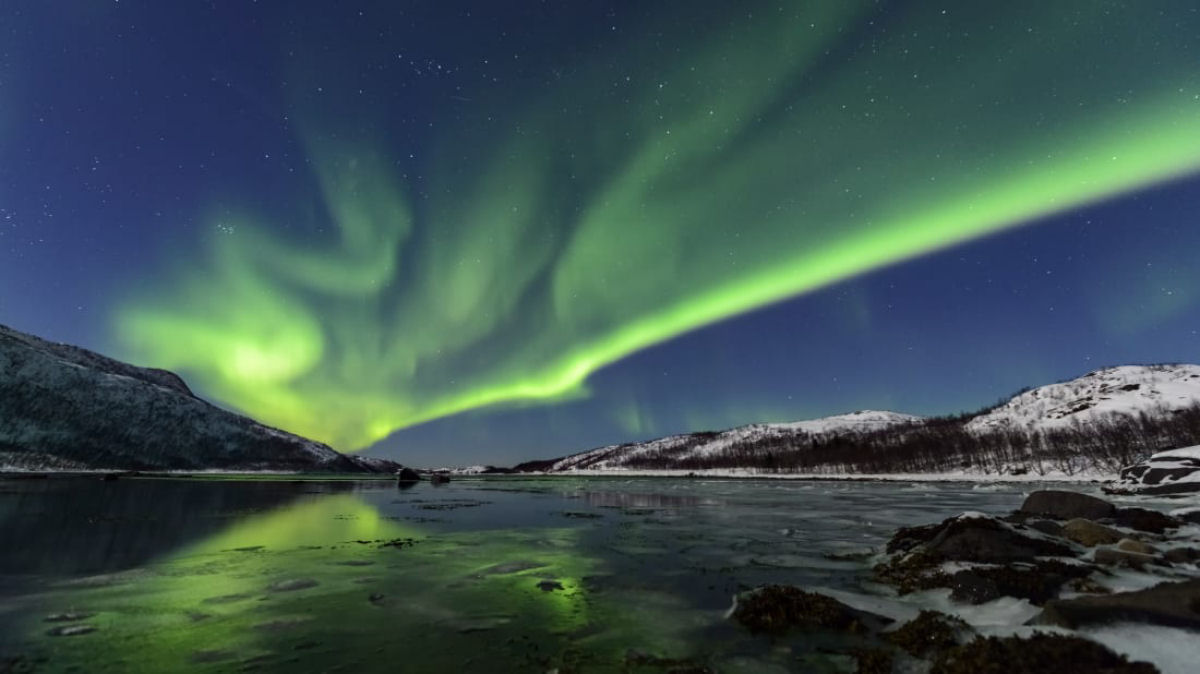 Um impressionante vídeo em 4K da Aurora Boreal na Rússia