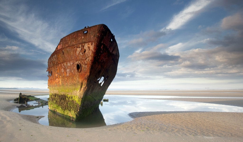 Navios fantasmas, as paisagens buclicas de navios abandonados 02