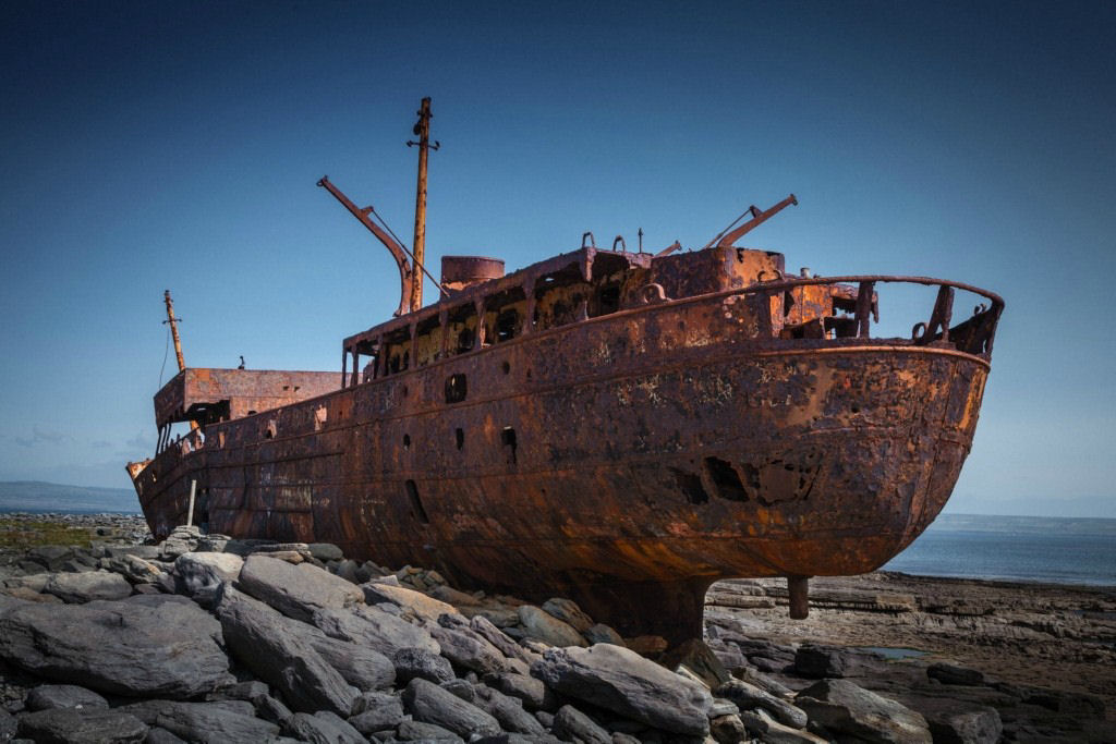 Navios fantasmas, as paisagens buclicas de navios abandonados 21