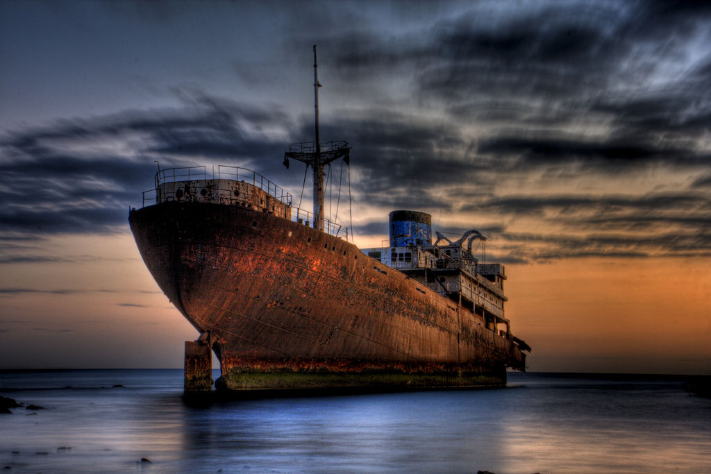 Navios fantasmas, as paisagens buclicas de navios abandonados 31
