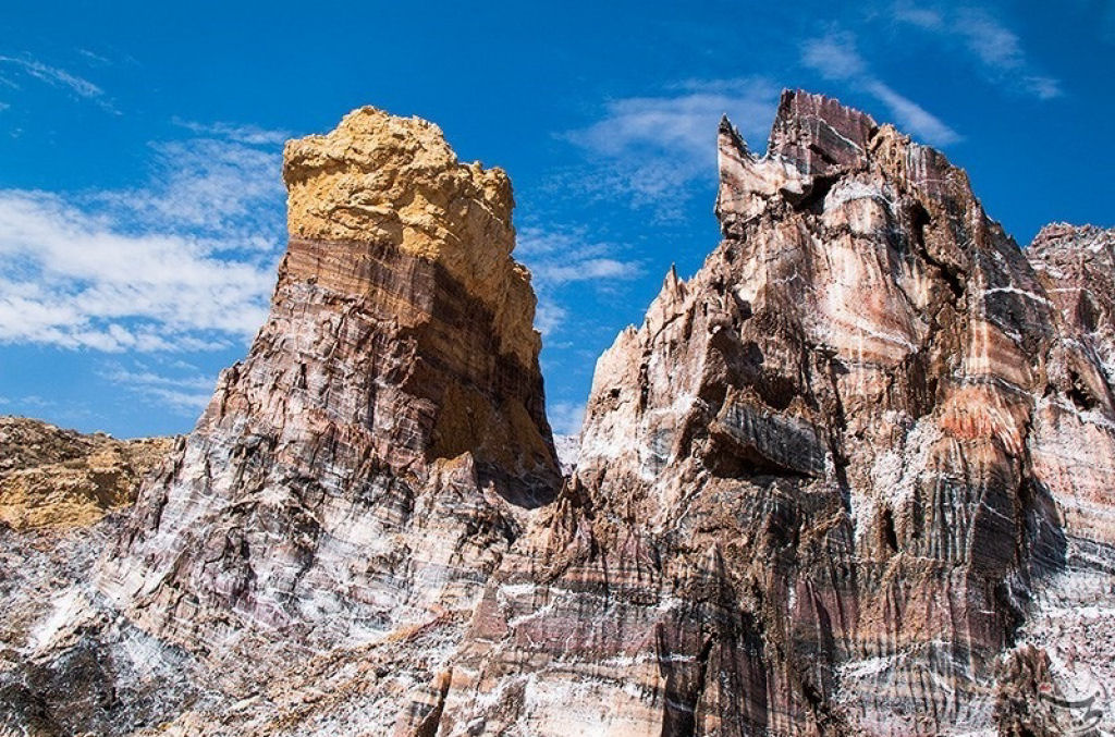 As cpulas e geleiras de sal das Montanhas Zagros, no sul do Ir