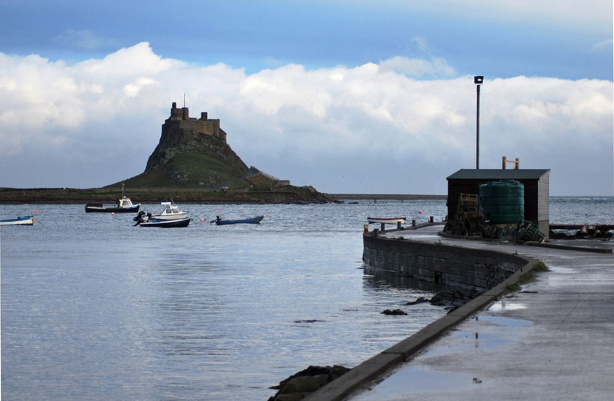 Lindisfarne, a Ilha Sagrada, que foi a primeira incurso dos vikings 