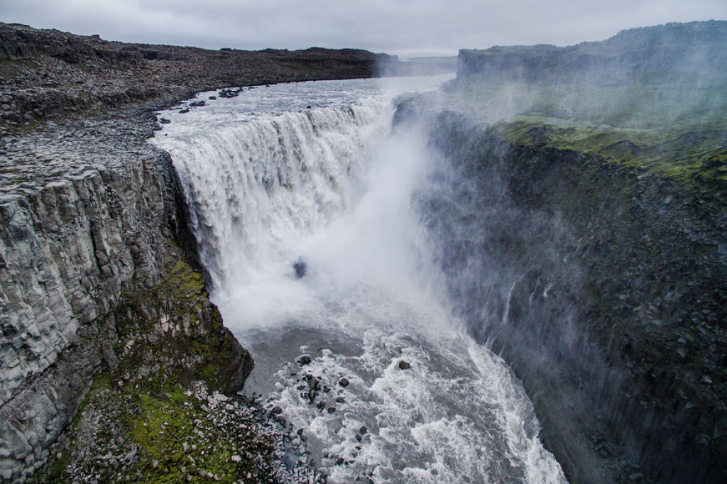 38 razões para visitar a Islândia com um Drone 34