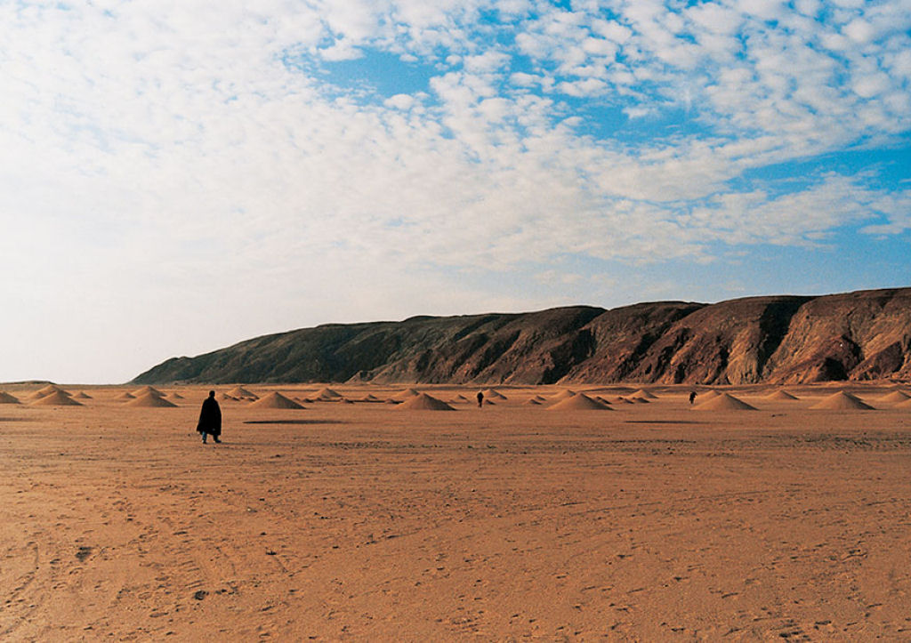 Respirao do Deserto: uma instalao de arte monumental no deserto do Saara 07