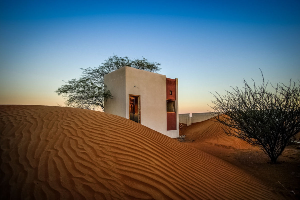 Al Madam: a aldeia fantasma enterrada na areia 10