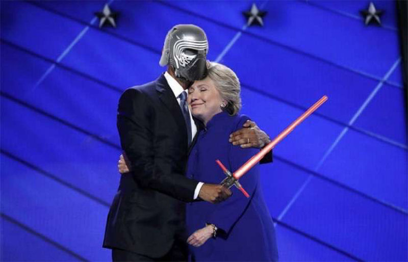 O abrao entre Obama e Hillary Clinton transformou-se em uma lendria batalha de Photoshop 27