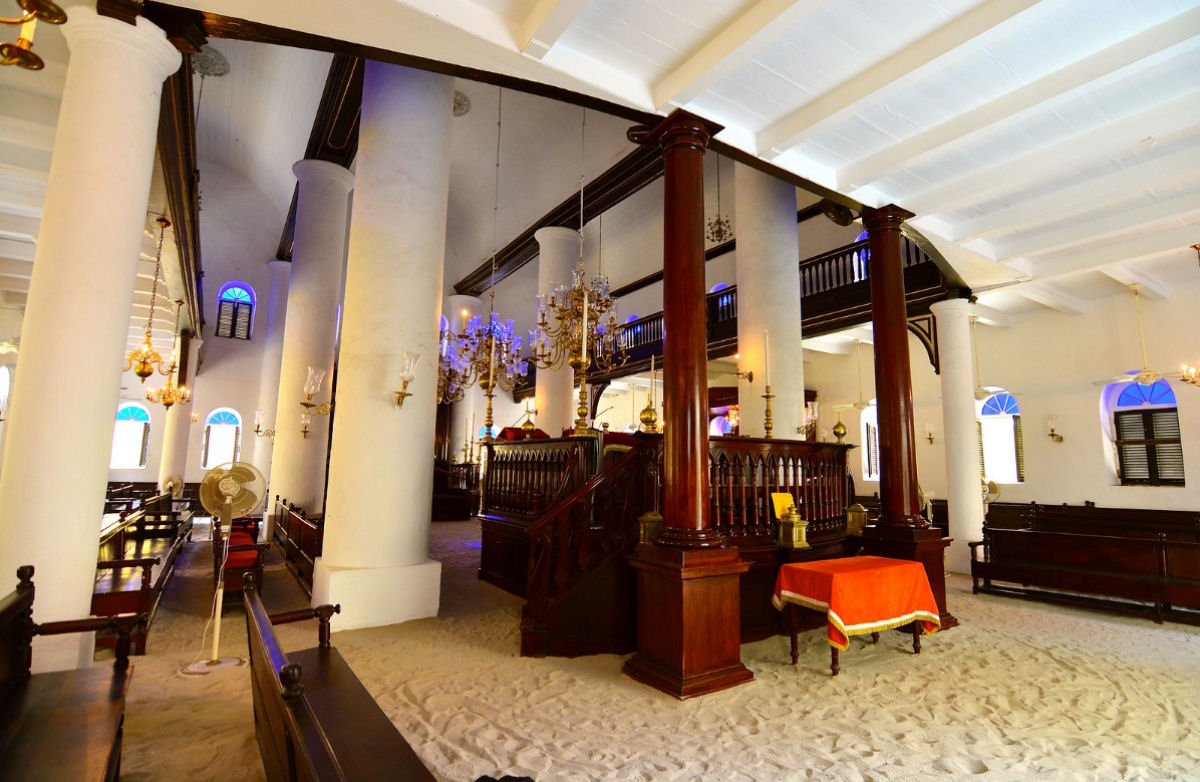 Os pisos cobertos de areia das sinagogas do Caribe