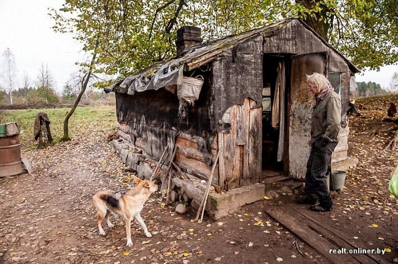 Eremitas bielorrussos vivem h 20 anos sem gs, eletricidade e gua encanada 06