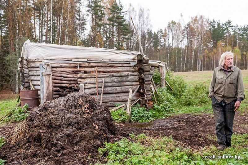 Eremitas bielorrussos vivem h 20 anos sem gs, eletricidade e gua encanada 45