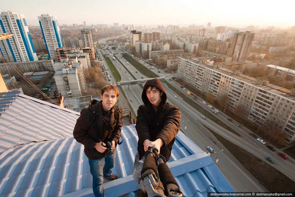 Desafiando a morte nos arranha-céus russos por Vadim Mahorov 04