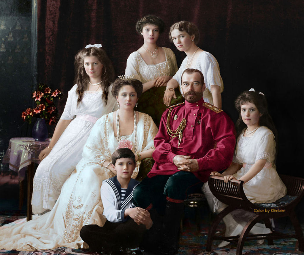 Fotos antigas colorizadas revelam a vida do povo russo entre 1900 e 1965 02