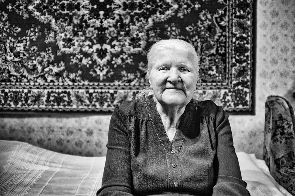 Fotógrafo documentou russos de 1 a 100 anos em sua fantástica série 87