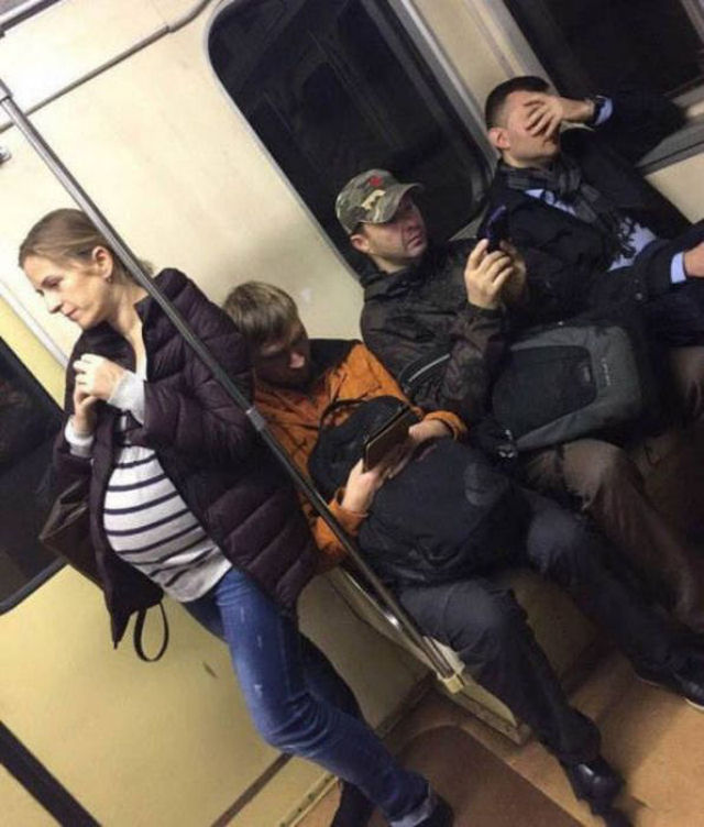 As fotos mais estranhas dos sites de mídia social russa 25
