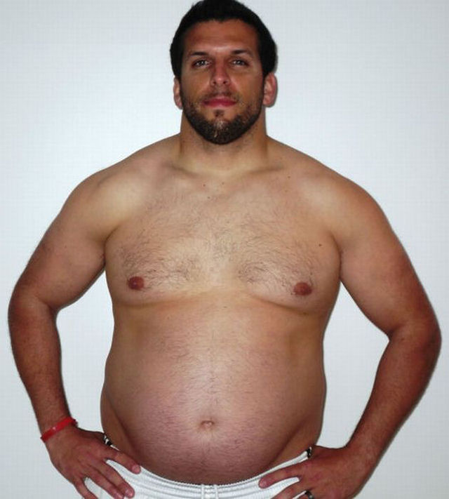 Personal Trainer engorda 30 kg voluntariamente para experimentar obesidade 37