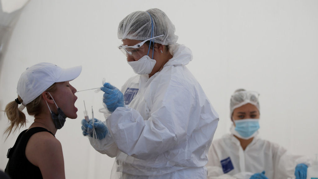 China alerta sobre uma 'misteriosa' pneumonia no Cazaquistão bem mais letal que o coronavírus