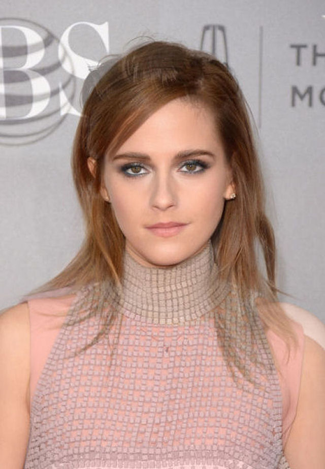 Emma Watson combinada com Kristen Stewart.