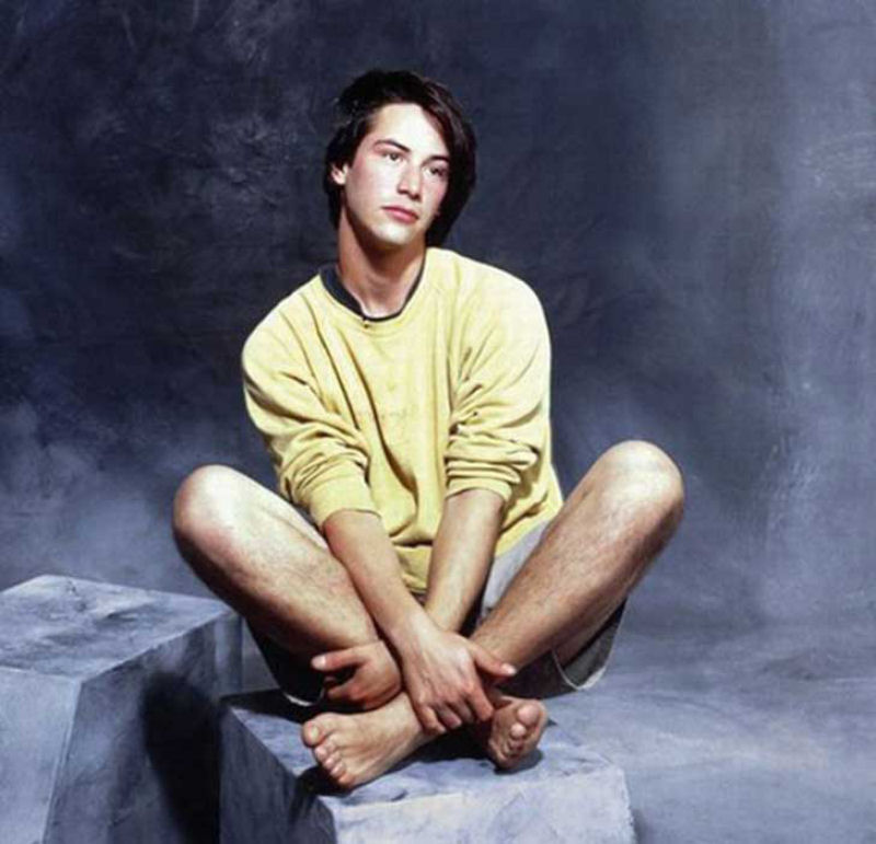 Keanu Reeves pensando na morte da bezerra.