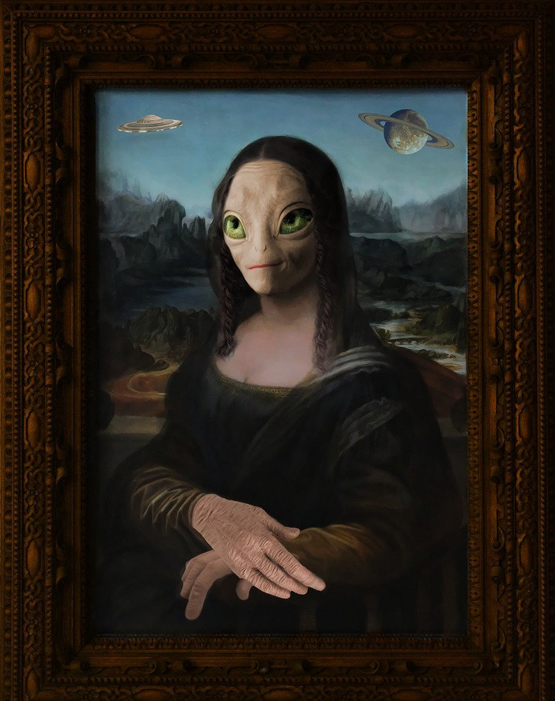 Mona Alien.