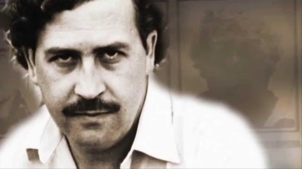 Pablo Escobar gastava 2.500 dlares ao ms em elstico para envolver seu dinheiro.
