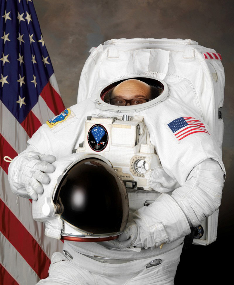 Danny DeVito astronauta.