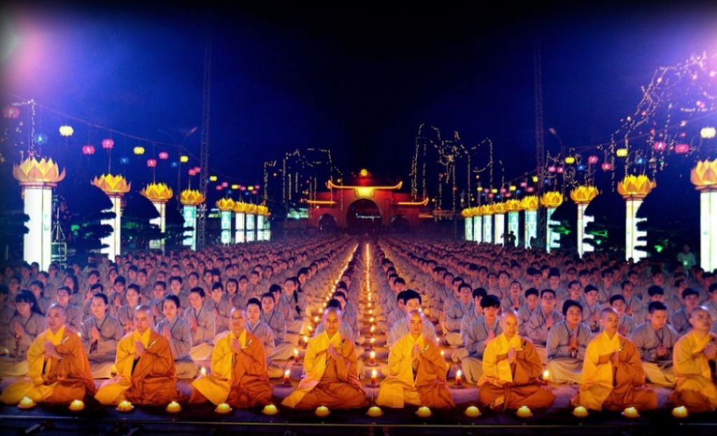Dia de Buda Amitabha, Vietn.