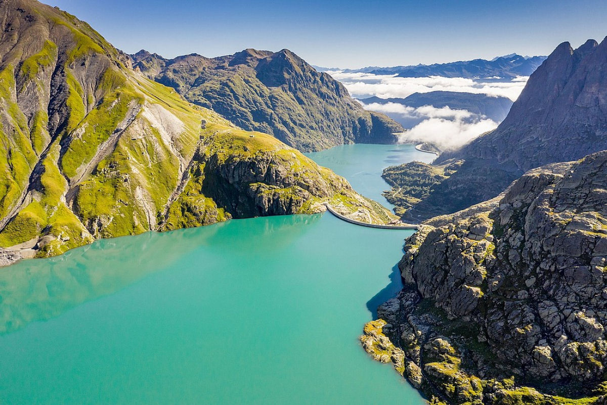 Enorme 'bateria de água' já está em operação nos Alpes Suíços