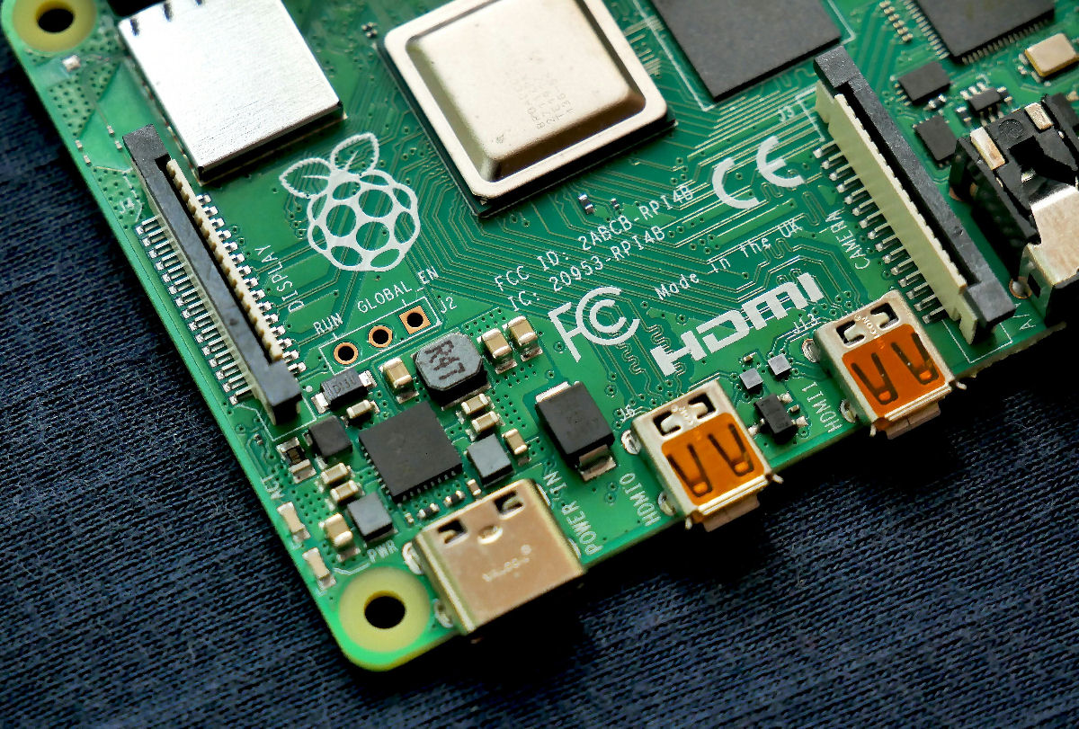 Por que as placas de circuito impresso s�o verdes?