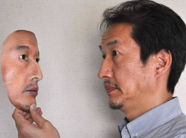 Empresa japonesa cria uma mscara 3D clone de seu rosto 01