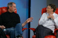 Bill Gates conversando com Steve Jobs