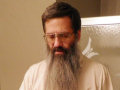 Professor faz barba de 10 anos após a morte de Osama