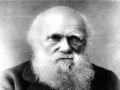 Como Darwin apresentou suas ideias revolucionárias ao público?