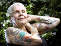 Idosos tatuados finalmente respondem a pergunta: ?E quando você ficar velho??