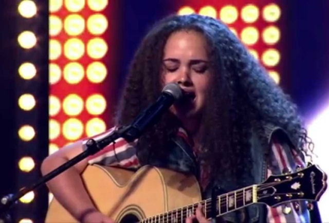 Garota de 14 anos deixa jurados boquiabertos no The X Factor da Austrália