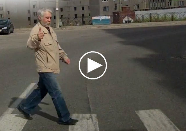 Como reagem os pedestres russos diante da gentileza dos motoristas