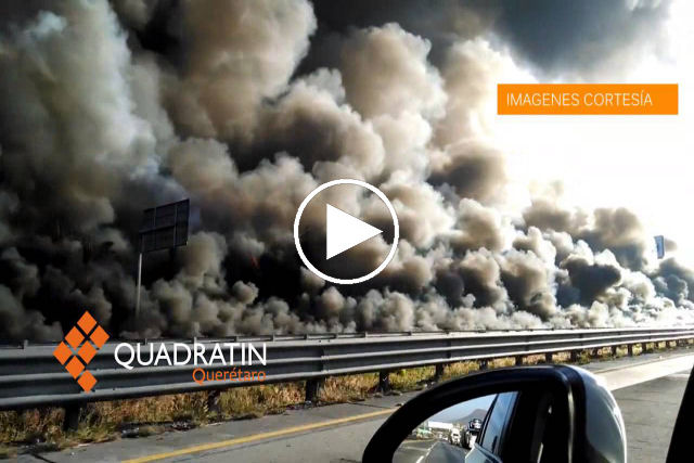 Incêndio em rodovia mexicana após acidente de caminhão-tanque
