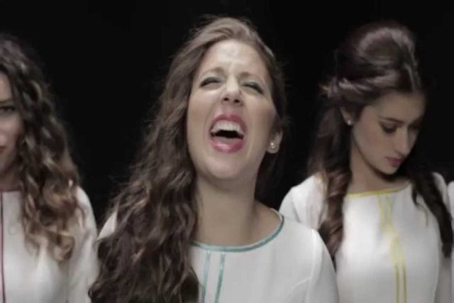 5 garotas unem suas incríveis vozes para cantar clássicos da Disney