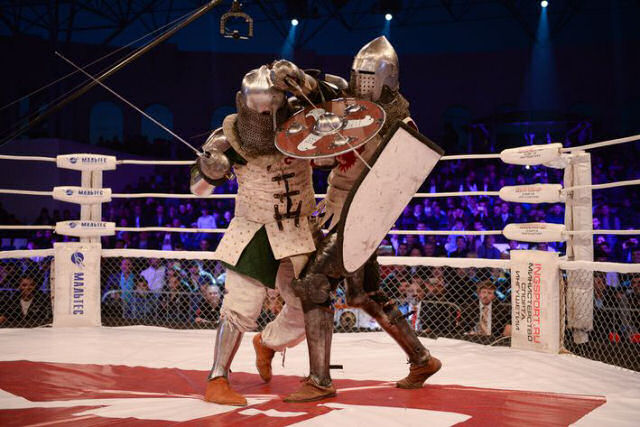 Luta Medieval encontra o MMA no mais novo combate esportivo na Rússia