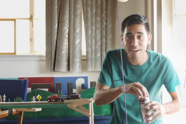 Rei da edição de vídeo na web apresenta sua máquina de Rube Goldberg