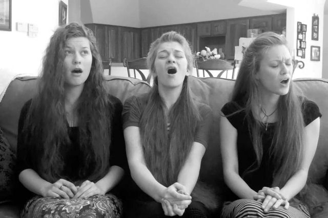 Assista estas 3 irmãs cantando a cappella e recolha seu queixo no chão