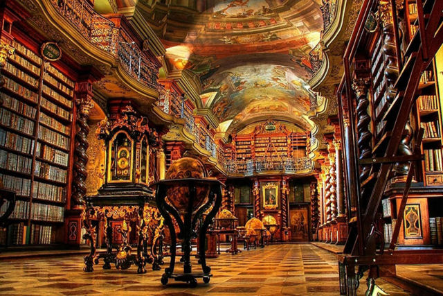 A mais bela biblioteca do mundo fica em Praga